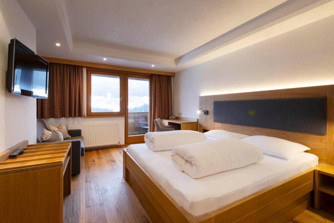 Hotel Bergkranz Mieders Luaran gambar