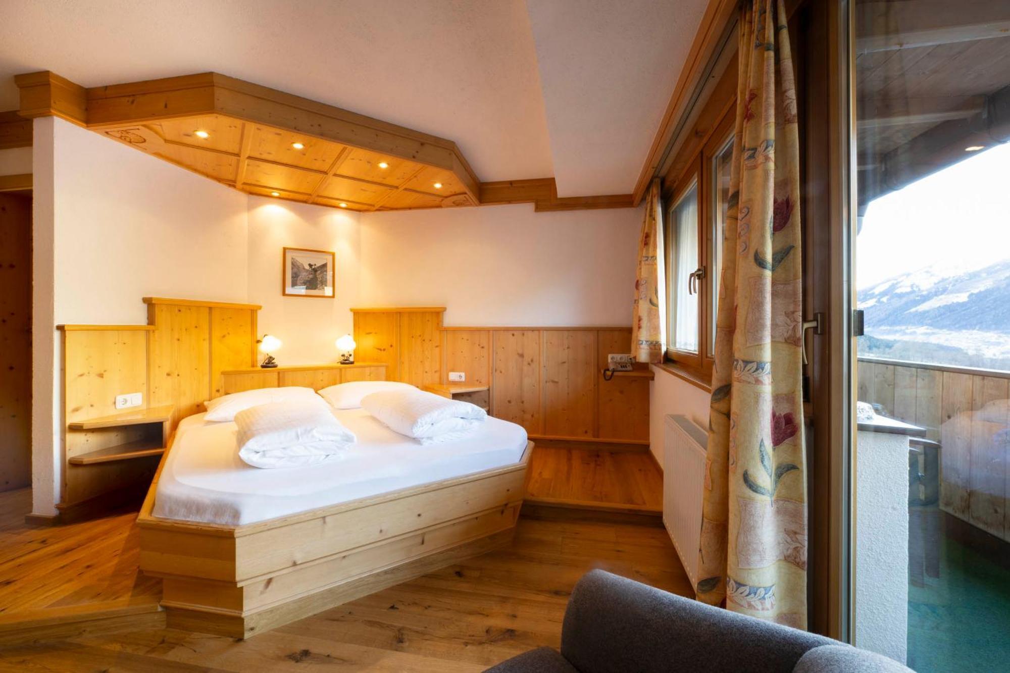 Hotel Bergkranz Mieders Luaran gambar
